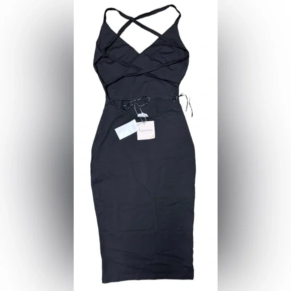 REVOLVE superdown Reigh Strappy Midi Dress in Black🚨Minor Flaw 🚨 - Picture 4 of 5